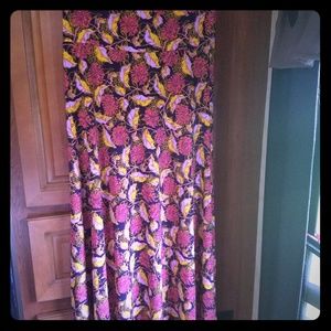 LulaRoe Maxi skirt